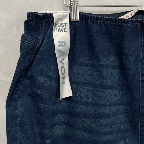 NWT Tinseltown Women Hi-Rise Pull on Flare Jeans Size 18W - Picture 3 of 11